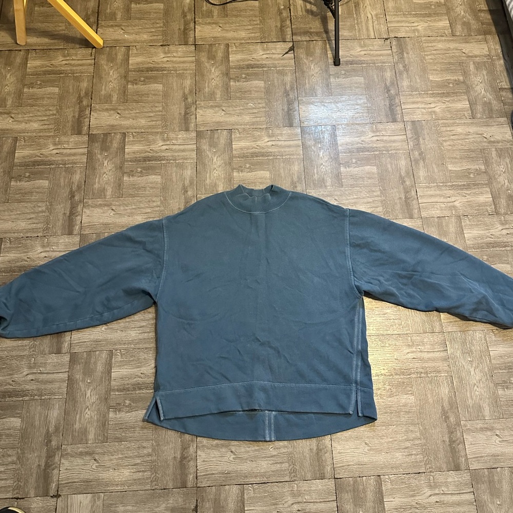 Old Navy Men's Slate Blue Crewneck Sweatshirt